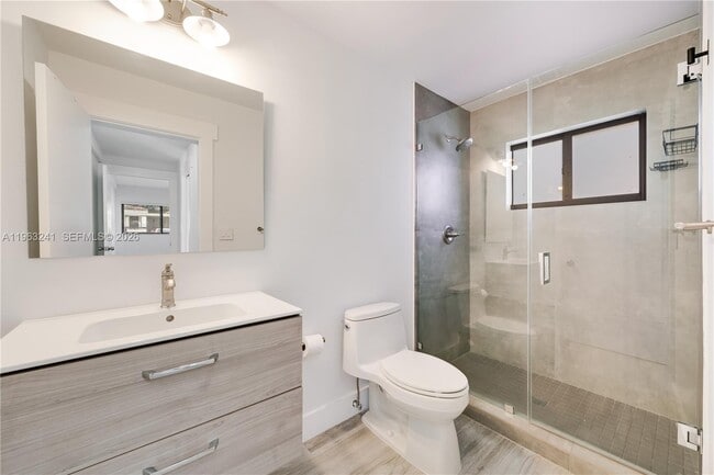 Building Photo - 6060 SW 16th Terrace