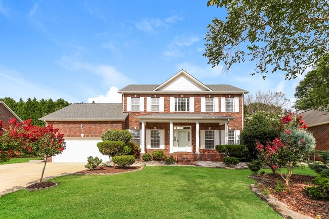 Primary Photo - 110 Overhill Dr