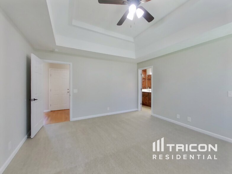 Building Photo - 325 Brandywine Ln