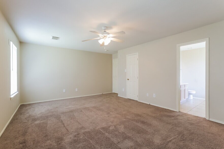 Building Photo - 3306 Coldwater Canyon Ln