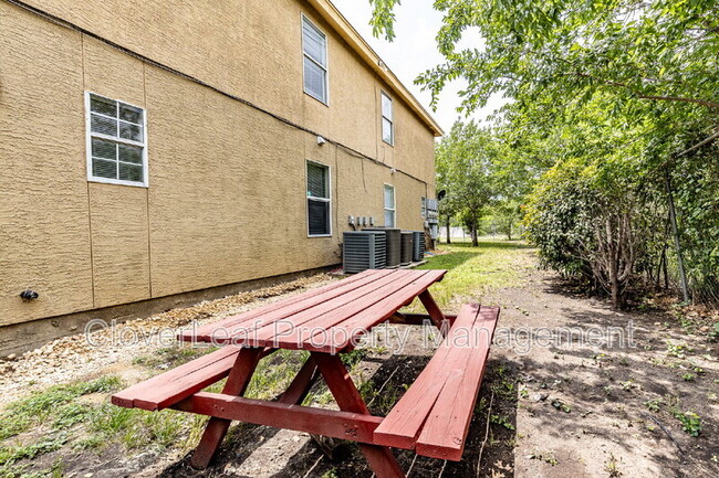 Building Photo - 6707 Brothers Ln
