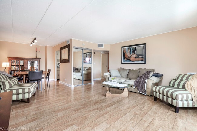 Building Photo - 3222 Sanders Rd