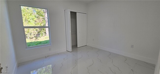 Building Photo - 5218 29th St SW