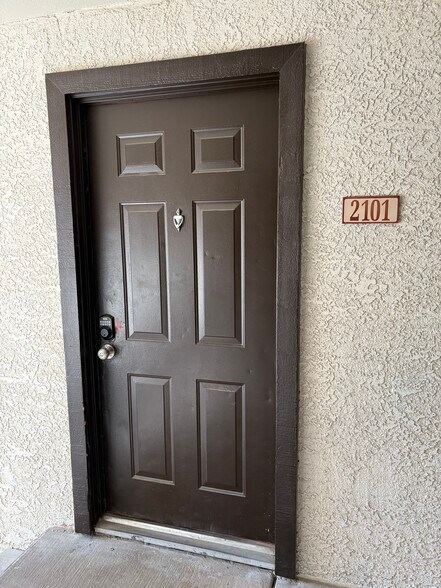 Building Photo - 2451 N Rainbow Blvd
