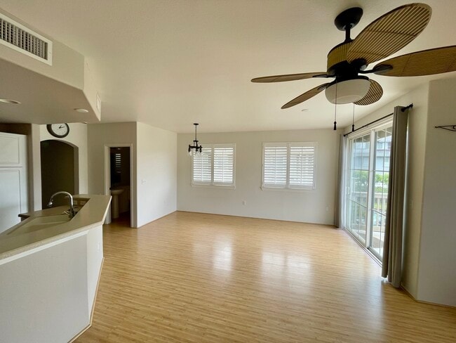 Building Photo - 7018 Hawaii Kai Dr