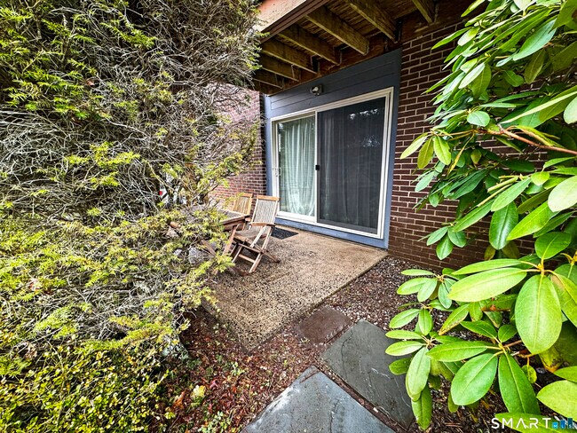 Building Photo - 229 Bacon Pond Rd