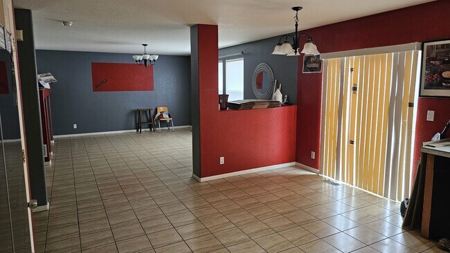 Building Photo - 55 N Laredo Ct