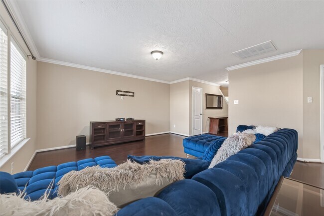 Building Photo - 18110 Rexine Ln