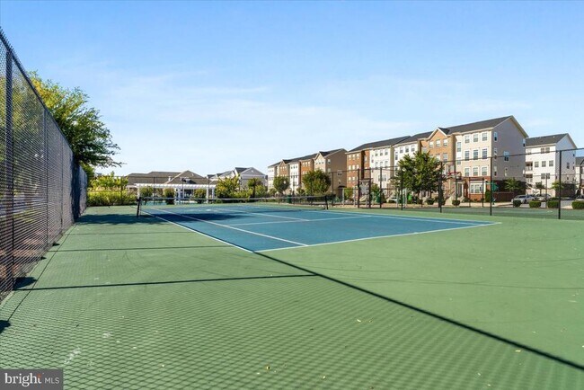 Building Photo - 6026 Forum Sq