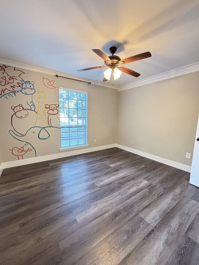 Building Photo - 1220 Tahiti Cir