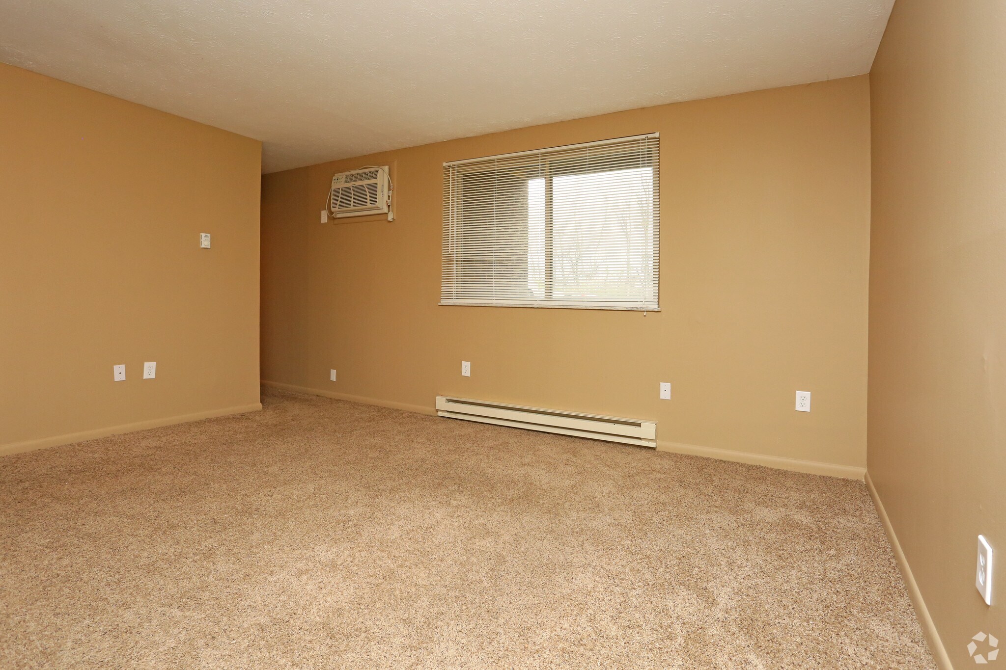 Beechmont Bluffs Apartments 5460 Beechmont Ave Cincinnati OH 45230