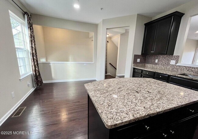 Building Photo - 155 Waypoint Dr