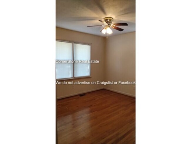 Building Photo - 7522 Decatur Dr