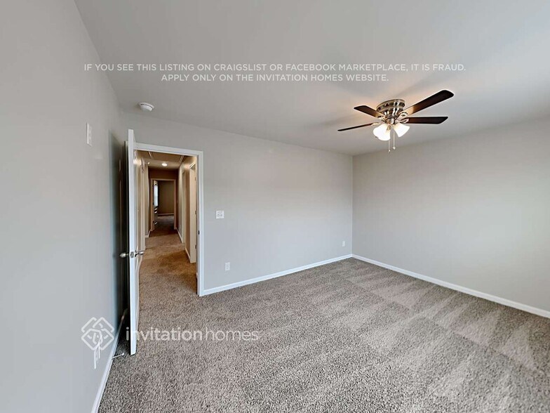Building Photo - 160 Silver Oak Cir