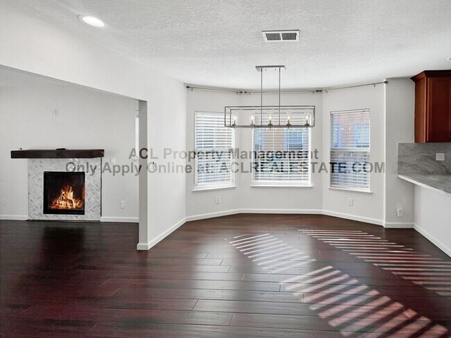 Building Photo - 184 Garcia Ave