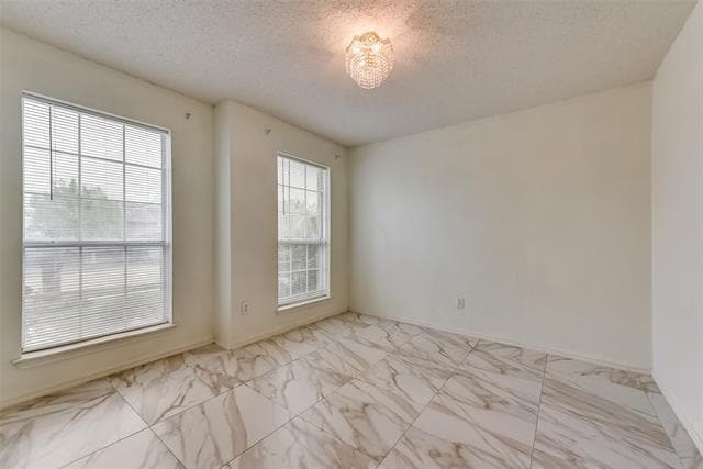 Building Photo - 13401 Ponderosa Ranch Rd