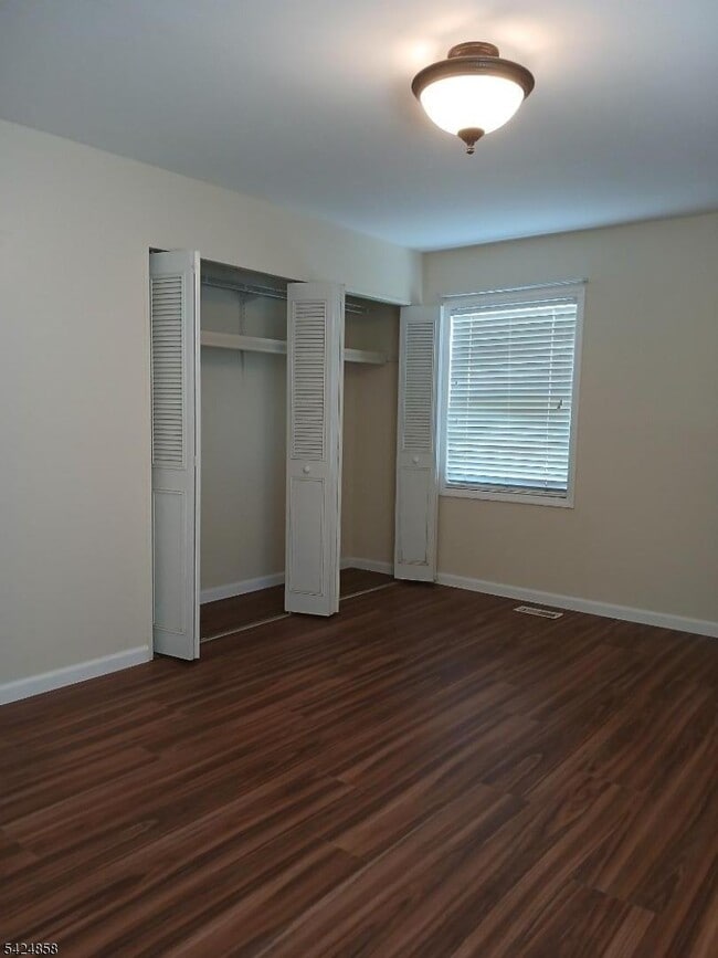 Building Photo - 1 Tripplet Rd