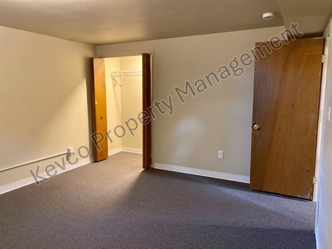 Building Photo - 1313 Fairview Dr