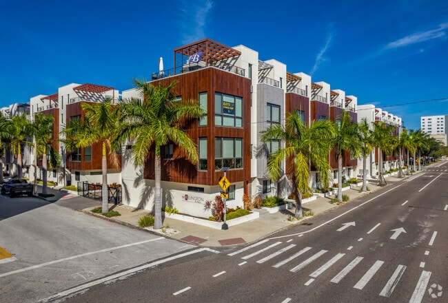 Primary Photo - Arlington St. Pete