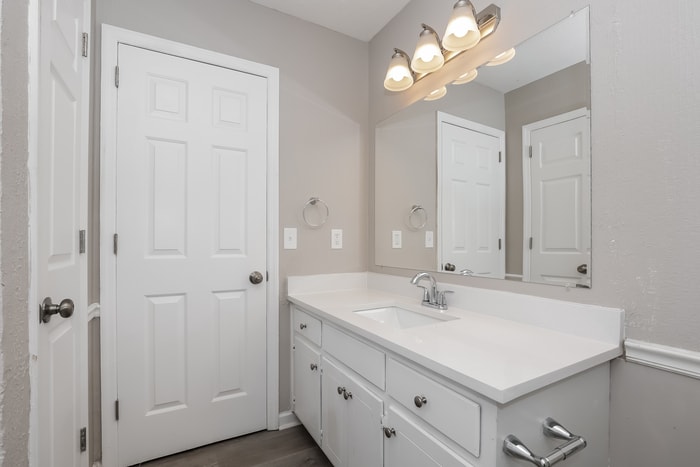 Building Photo - 105 Bordeaux Ct