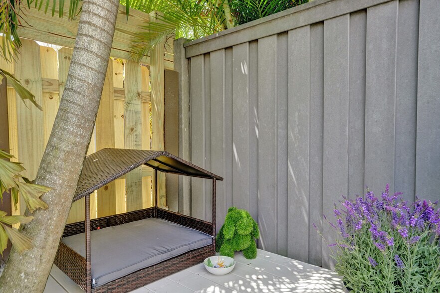 Building Photo - 62 NE 26th St