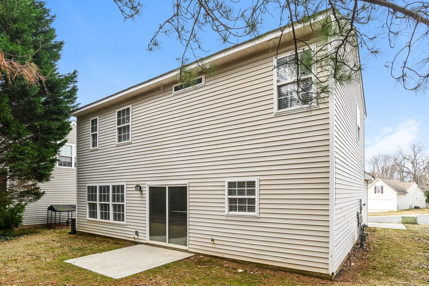 Building Photo - 12817 Lismorre Castle Ct