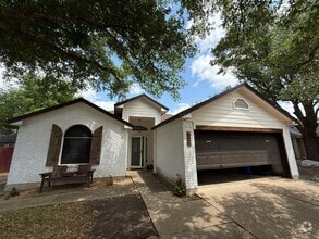 Building Photo - Unique single-story home for lease in the ...