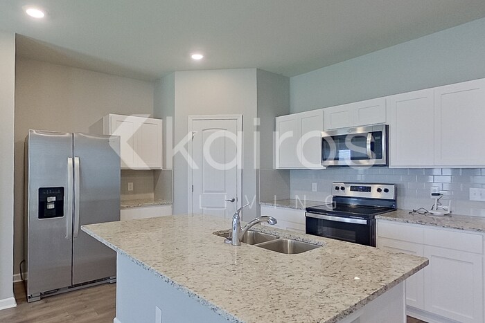 Building Photo - 113 Yardley Ct
