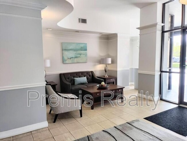 Building Photo - 14820 Rue De Bayonne