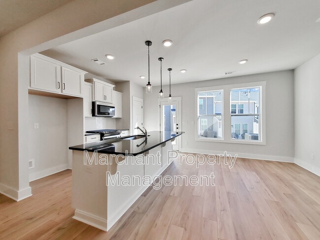 Building Photo - 63 Meteora Way