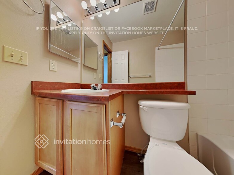 Building Photo - 6027 Pioneer Mesa Dr