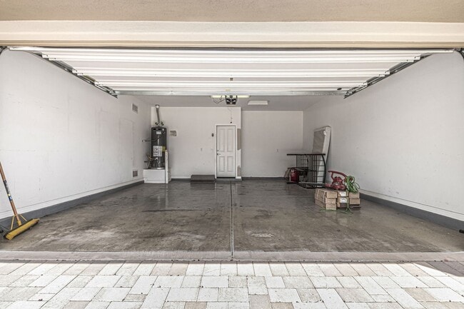Building Photo - Single Story Home in Eastmark