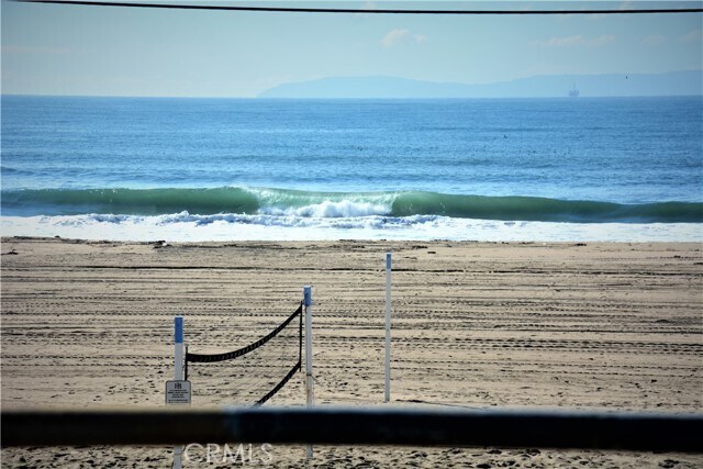 Building Photo - 711 Pacific Coast Hwy