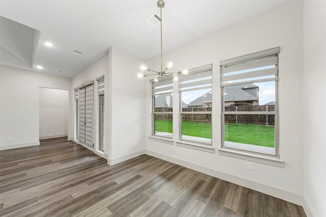 Building Photo - 2089 Abela Dr