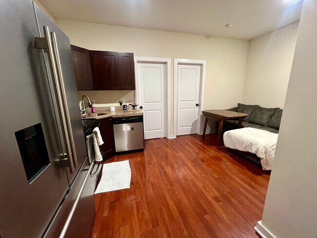 Living room - 1704 Cecil B Moore Ave