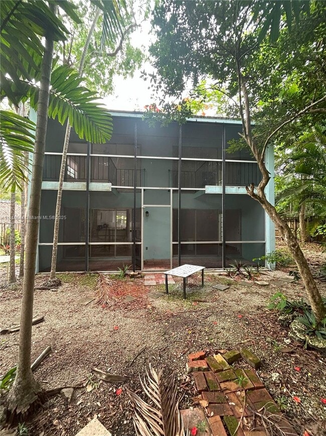 Building Photo - 3549 Loquat Ave
