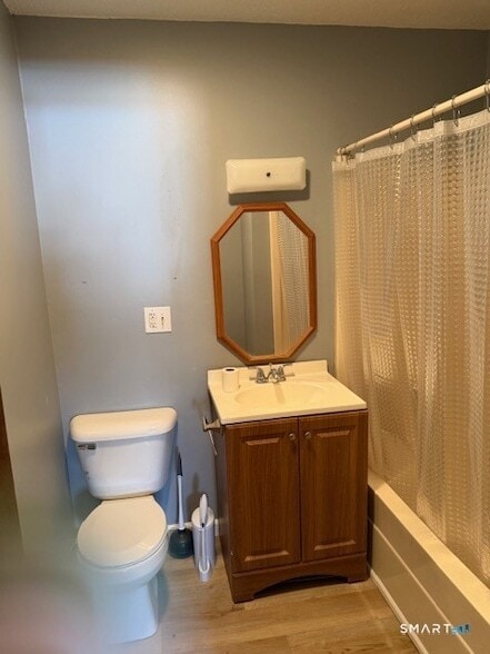 Building Photo - 483 Chestnut Hill Ave