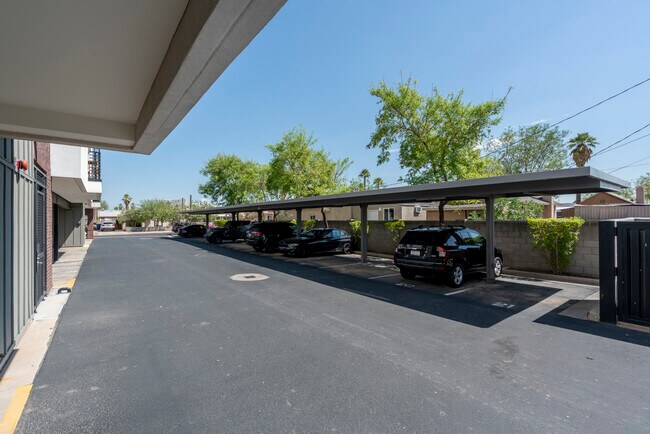 Building Photo - 475 N 9th St