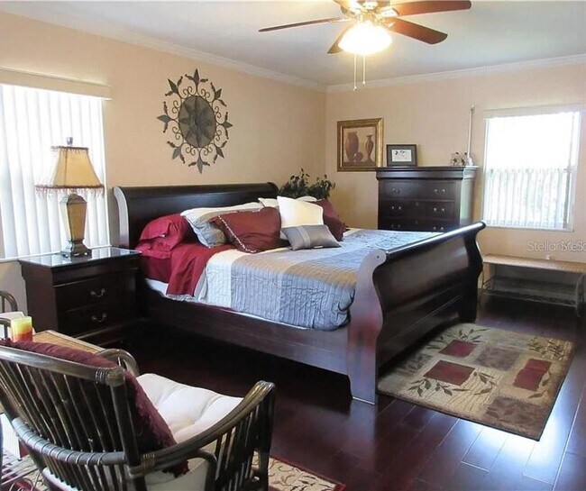 Building Photo - 1279 Grenada Ave