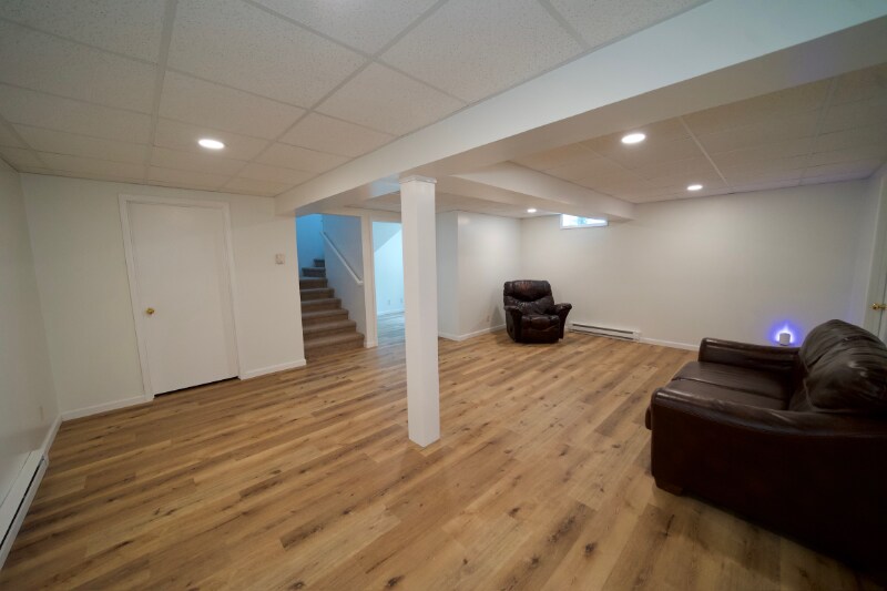 Building Photo - 2310 County Rd E