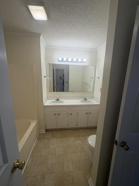 Building Photo - 352 Haven Dr