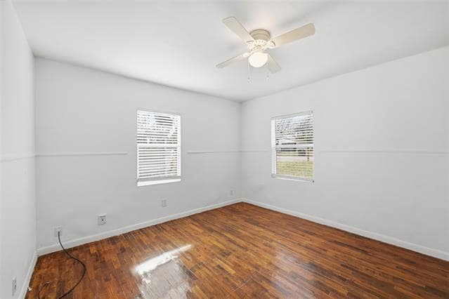 Building Photo - 1612 Lyndana Dr