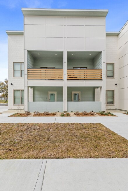 Building Photo - 127 Spoonbill Dr