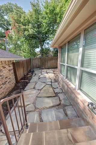 Building Photo - 5516 Timber Green Dr