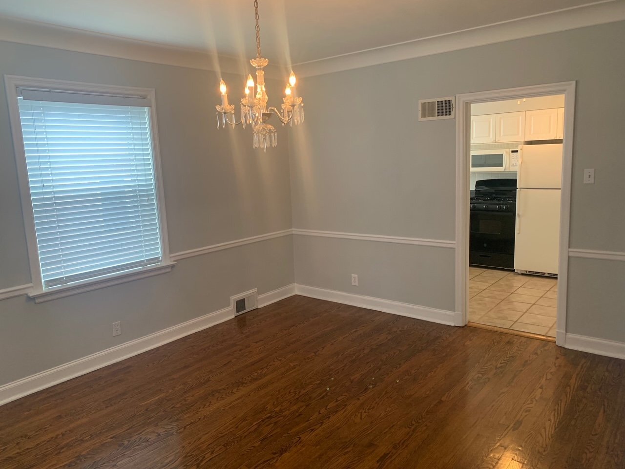 Building Photo - 8008 Delmar Blvd