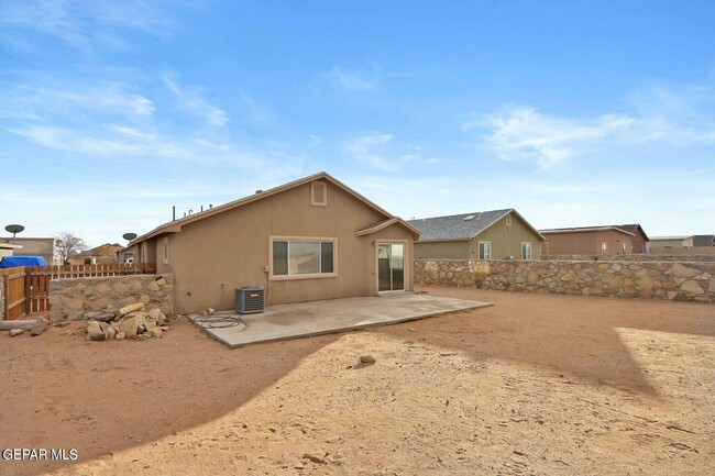 Building Photo - 14289 Desert Orchid Dr