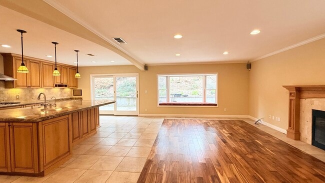 Building Photo - Stunning 4BD/3BA, Two-Story Home With Swimming Pool in Bettencourt Ranch, Danville- Available NOW!