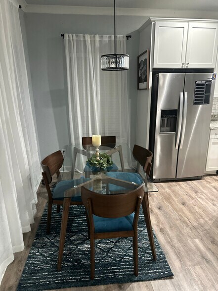 Building Photo - 4700 Kilby Dr