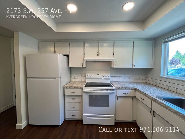 Building Photo - 2173 SW 257th Dr