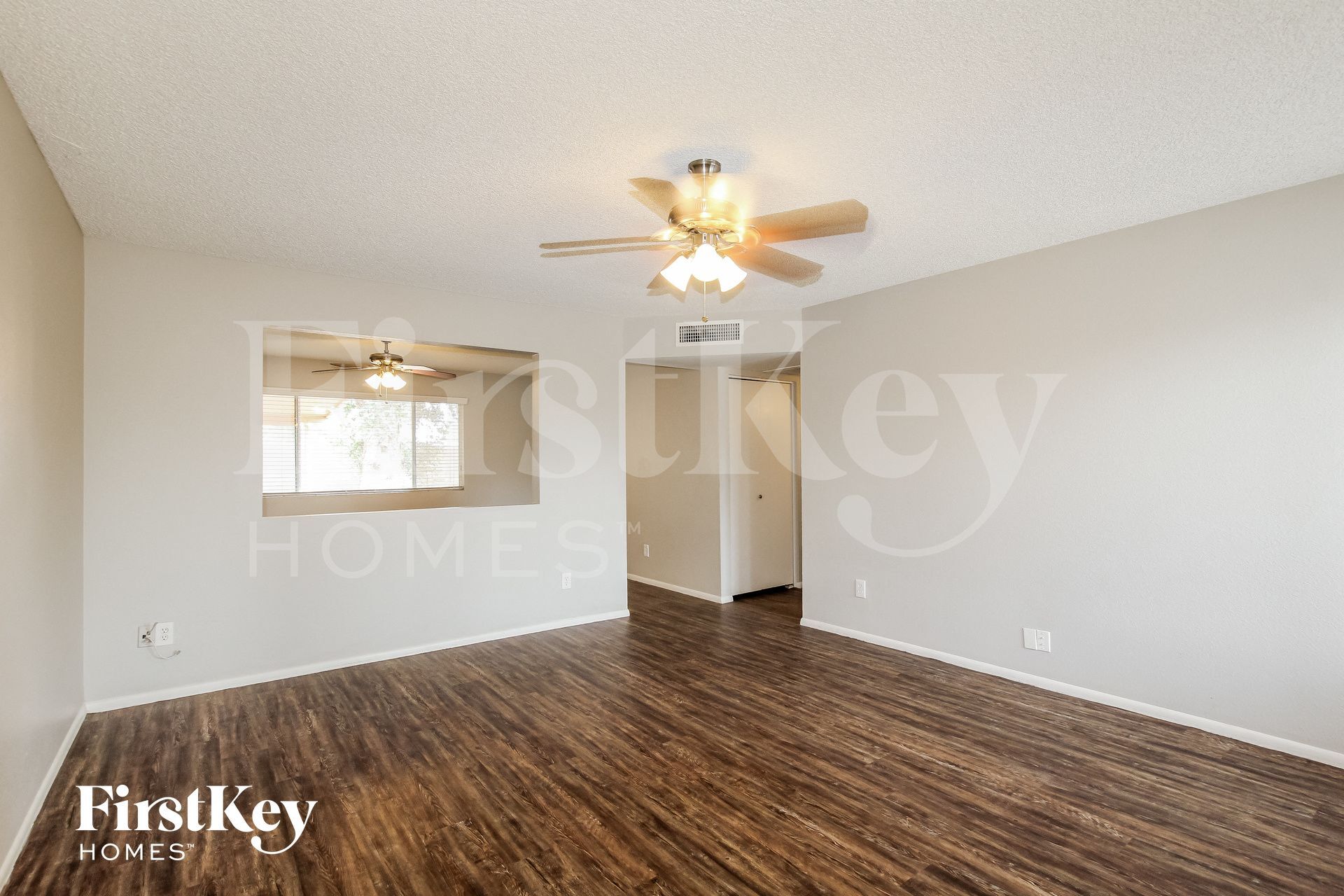 Building Photo - 3846 W Dalphin Rd